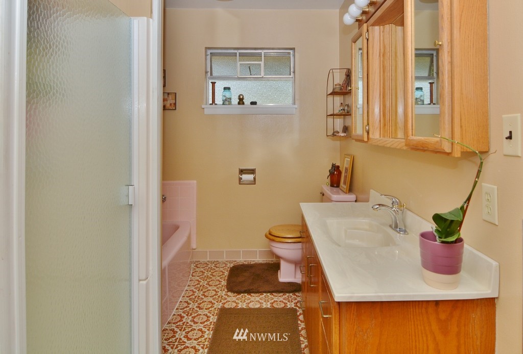 1115 Darling Road Northwest Bremerton, WA 98311 - Photo 16 of 18 Gallery Image 16