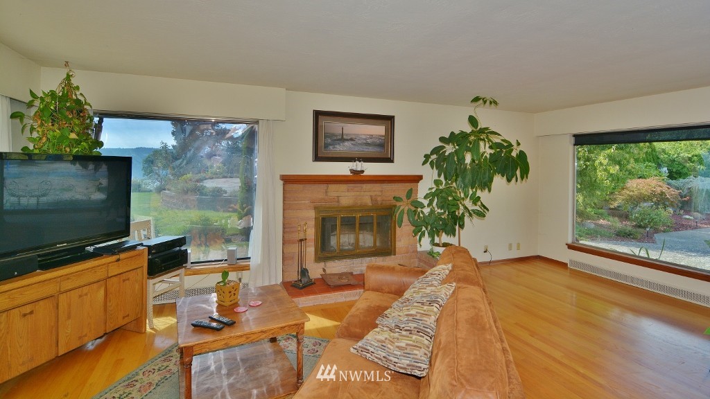 1115 Darling Road Northwest Bremerton, WA 98311 - Photo 8 of 18 Gallery Image 8
