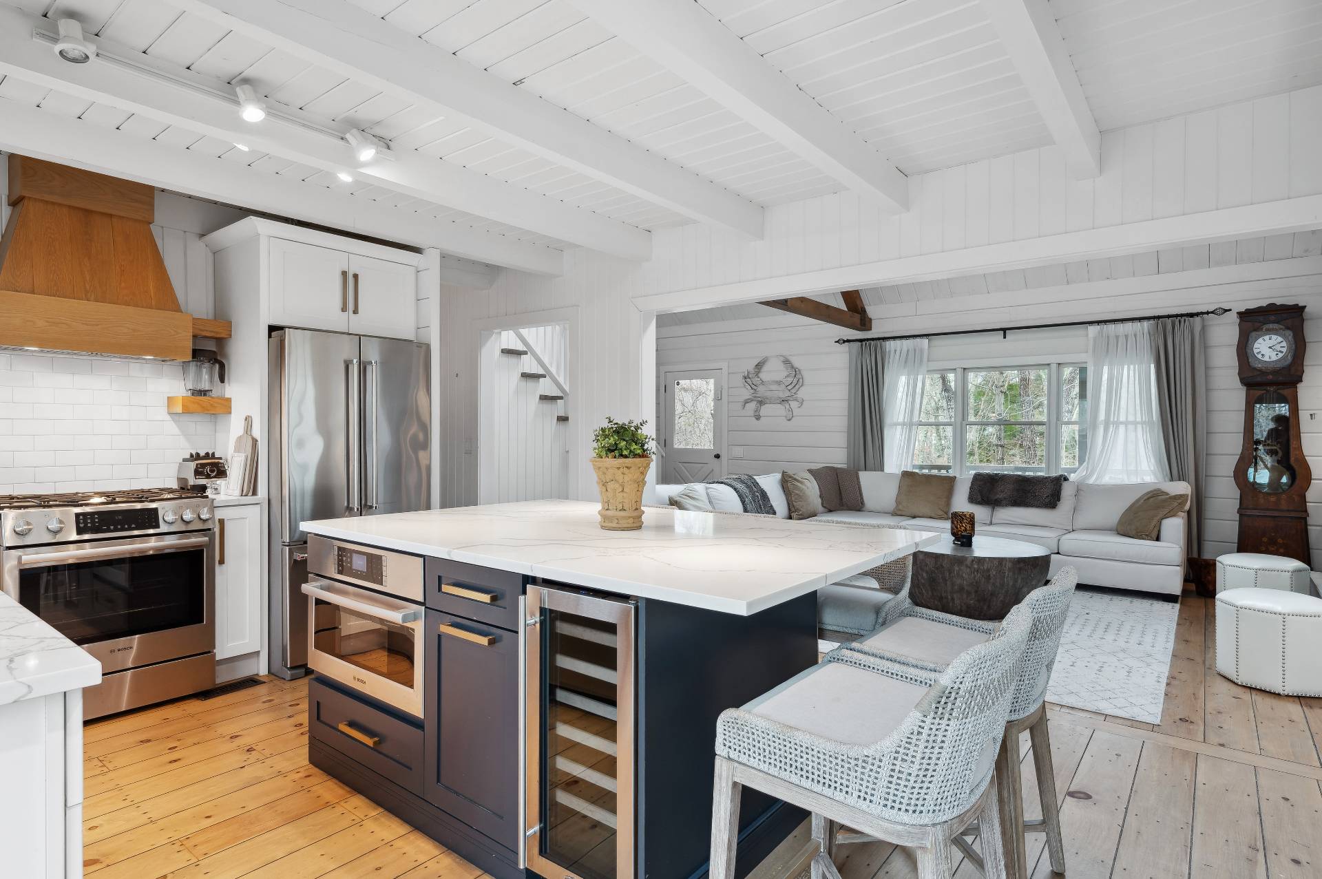 1345 Millstone Road Sag Harbor, NY 11963 - Photo 7 of 17 Gallery Image 7