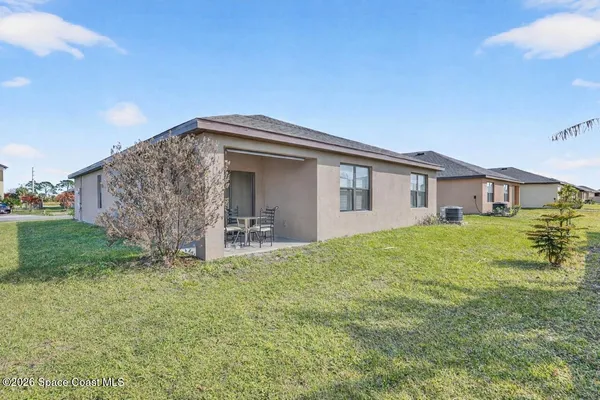 $2,400 | 7114 Topaz Drive, Grant Valkaria, FL 32949