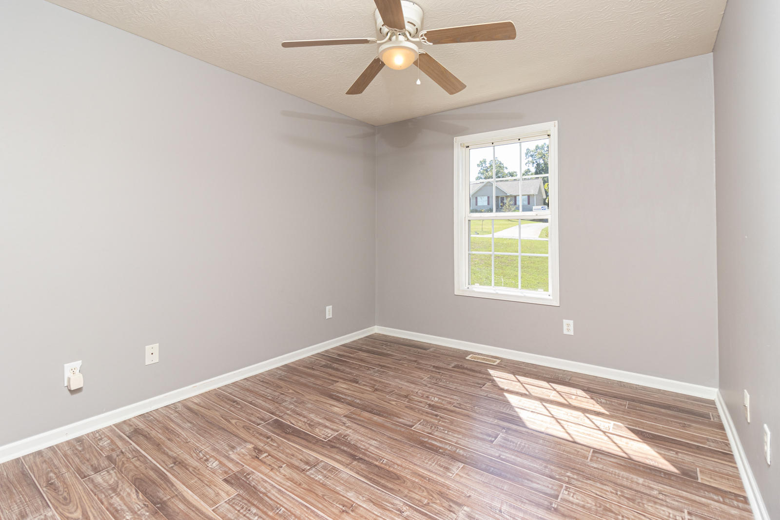 340 Brody Drive Northeast Resaca, GA 30735 - Photo 9 of 16 340 Brody Dr-9