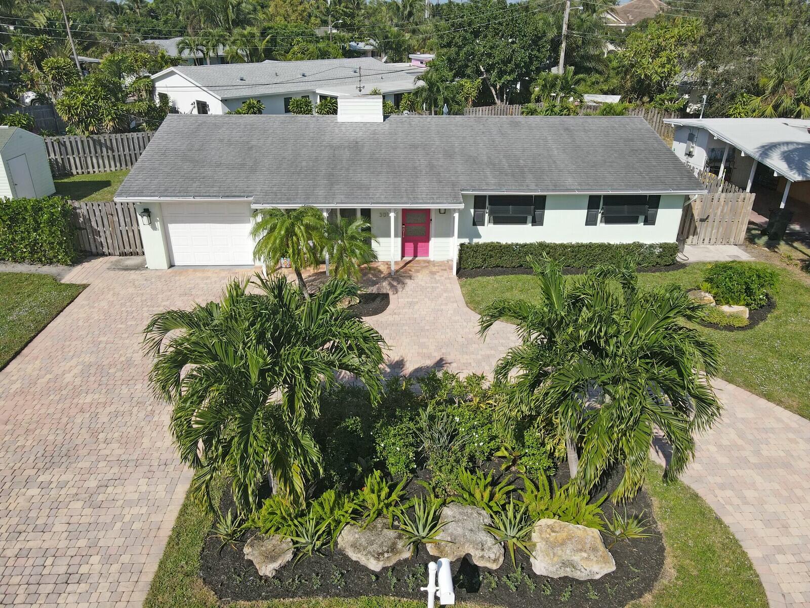 301 Enfield Road Delray Beach, FL 33444 - Photo 4 of 44 301 Enfield Road