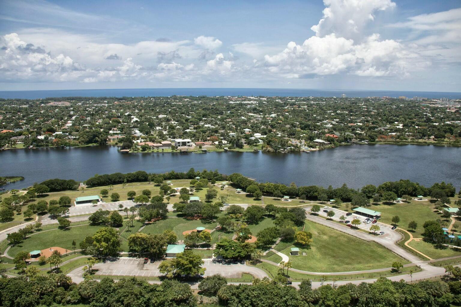 301 Enfield Road Delray Beach, FL 33444 - Photo 41 of 44 Lake Ida