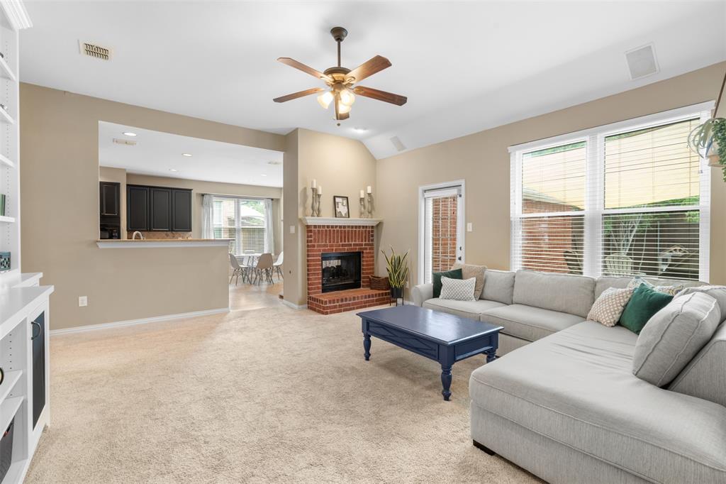 1908 Trail Ridge Lane Flower Mound, TX 75028 - Photo 10 of 28
