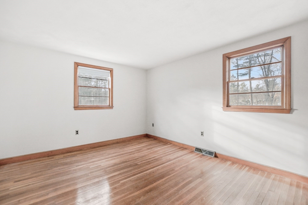 114 Partridge Road Billerica, MA 01821 - Photo 12 of 18