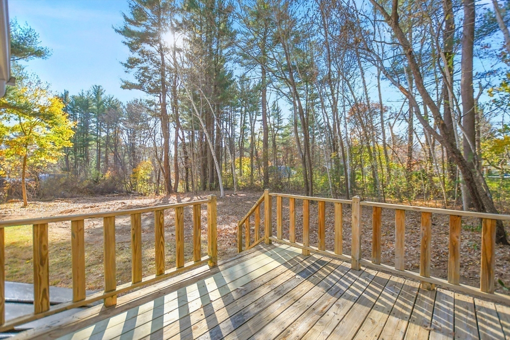 114 Partridge Road Billerica, MA 01821 - Photo 4 of 18
