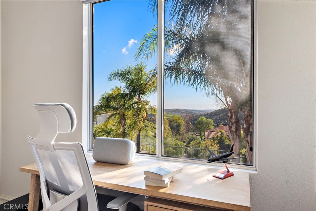 18651 Topanga Canyon Road Silverado, CA 92676 - Photo 36 of 55 Bed 2