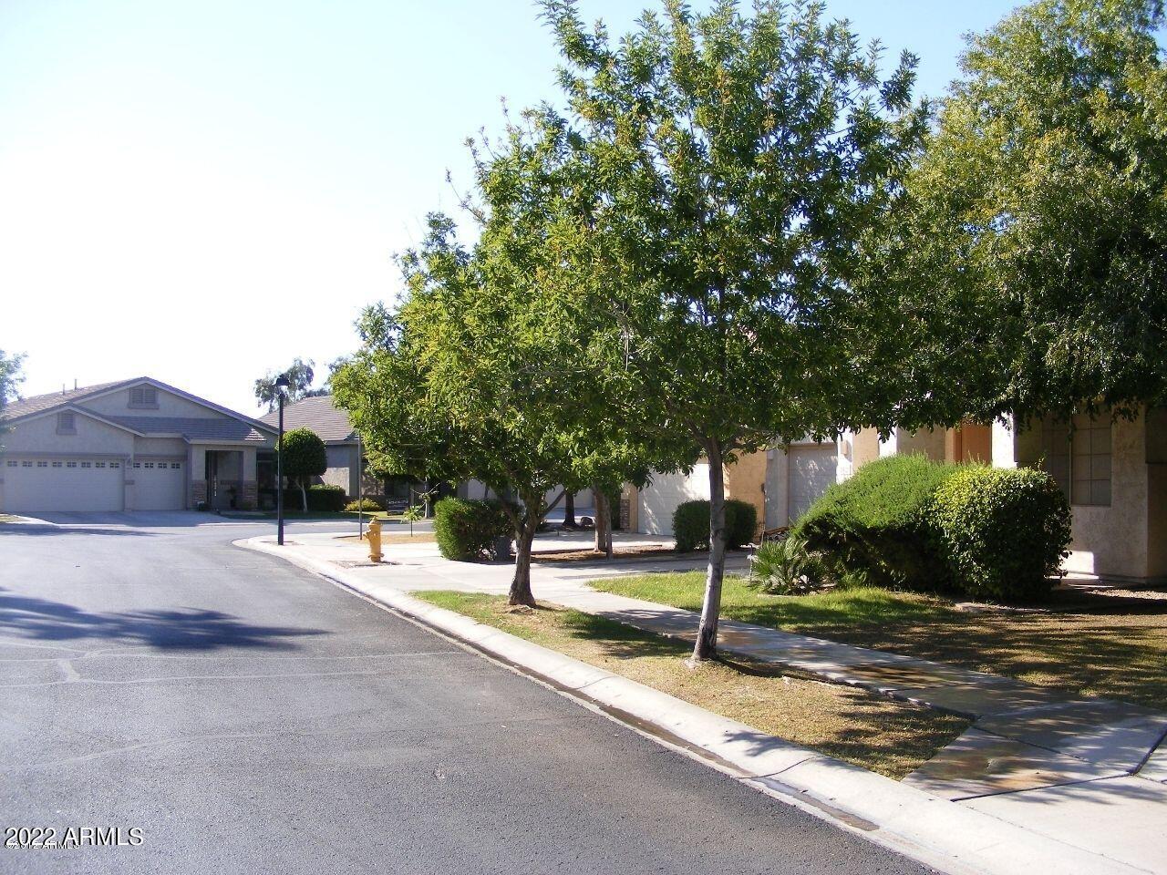 2422 East Darrel Road Phoenix, AZ 85042 - Photo 1 of 6 20121004161619902304000000-o