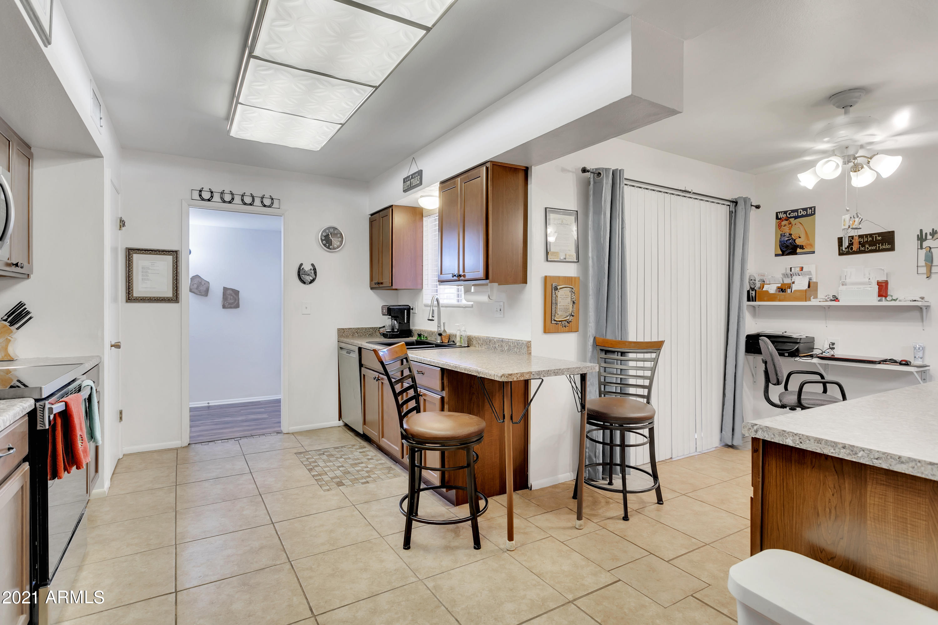 10701 West Hatcher Road Sun City, AZ 85351 - Photo 7 of 32 Open Kitchen
