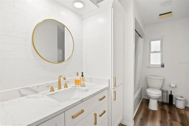 $3,700 | 721 Brittany Park Boulevard, Tarpon Springs, FL 34689