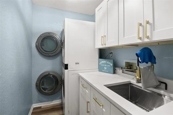 $3,800 | 721 Brittany Park Boulevard, Tarpon Springs, FL 34689