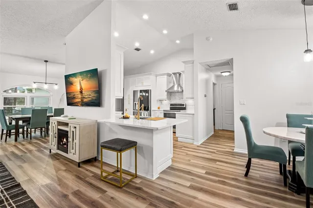 $3,700 | 721 Brittany Park Boulevard, Tarpon Springs, FL 34689