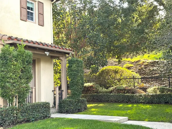 $5,700 | 2 Honeydew, Irvine, CA 92603