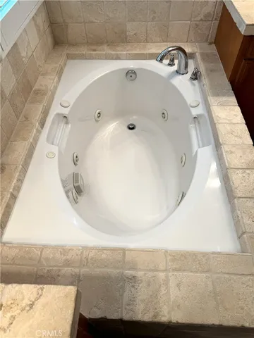 $5,700 | 2 Honeydew, Irvine, CA 92603