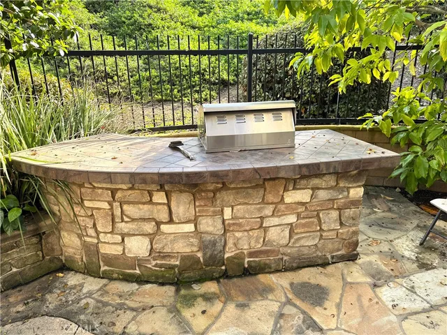 $5,700 | 2 Honeydew, Irvine, CA 92603