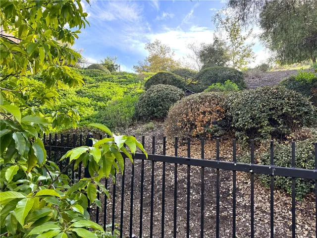 $5,700 | 2 Honeydew, Irvine, CA 92603