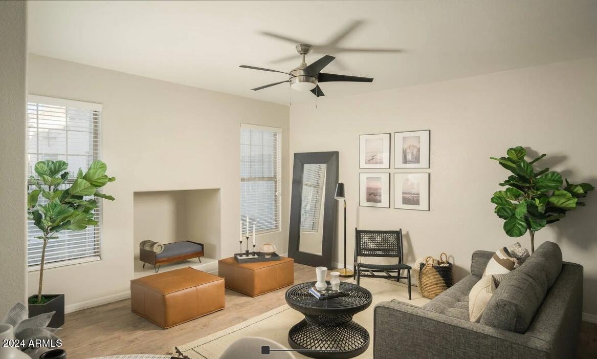 10 West Minnezona Avenue, Unit 1 Phoenix, AZ 85012 - Photo 2 of 6 Living Room