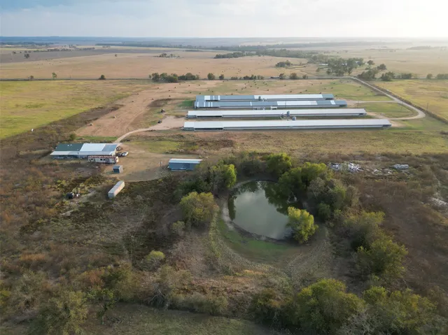 $1,700,000 | 4541 East Fm 485, Cameron, TX 76520