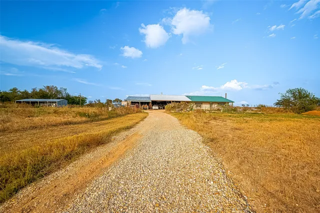 $1,700,000 | 4541 East Fm 485, Cameron, TX 76520