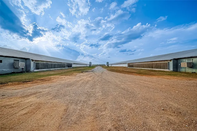 $1,700,000 | 4541 East Fm 485, Cameron, TX 76520