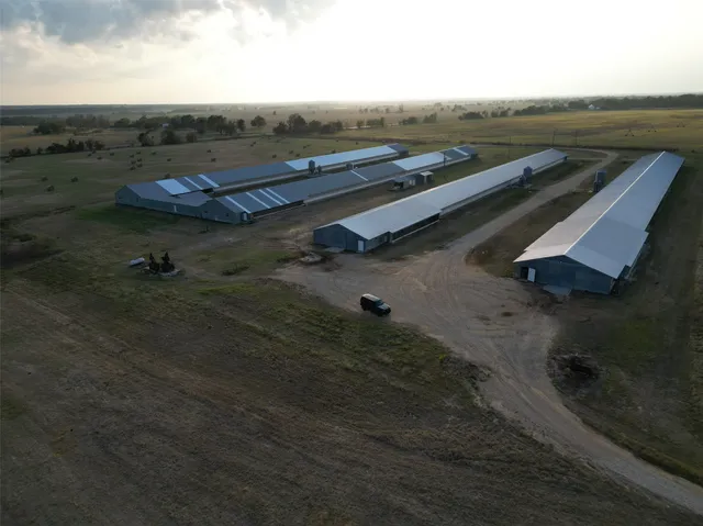 $1,700,000 | 4541 East Fm 485, Cameron, TX 76520