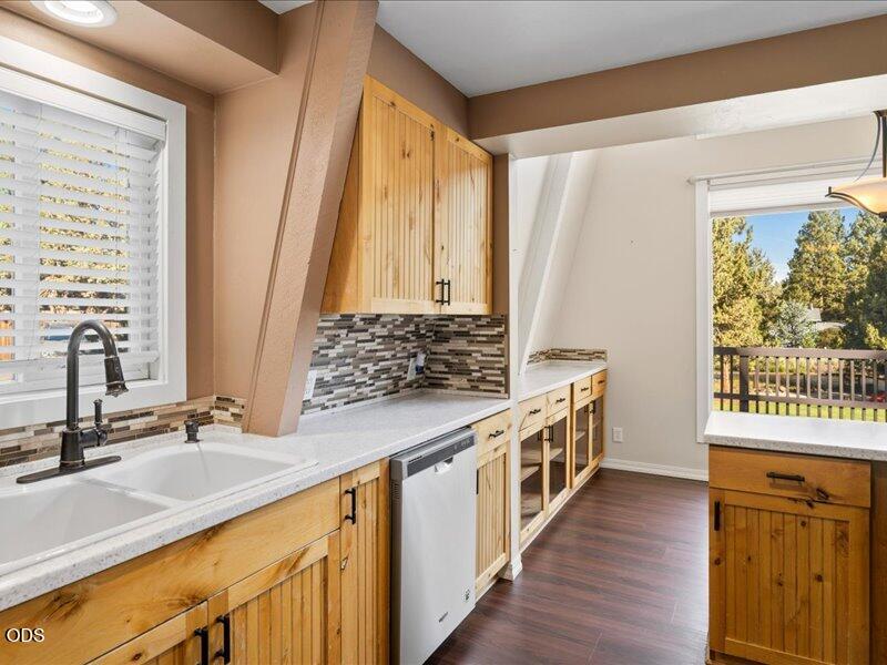 61170 Ferguson Road Bend, OR 97702 - Photo 15 of 55