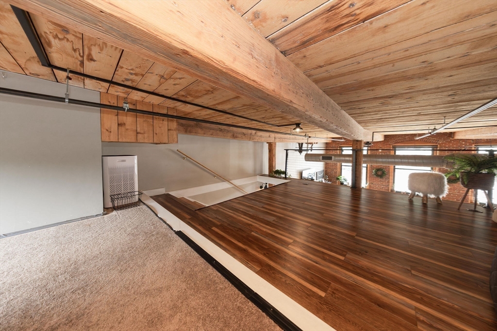 1 Envelope Terrace, Unit 302 Worcester, MA 01604 - Photo 26 of 42