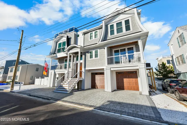 $3,850,000 | 18 Mea Lane, Beach Haven, NJ 08008