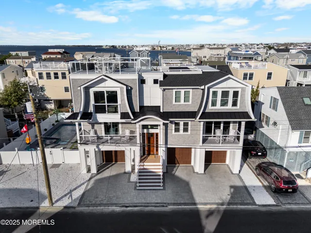 $3,850,000 | 18 Mea Lane, Beach Haven, NJ 08008