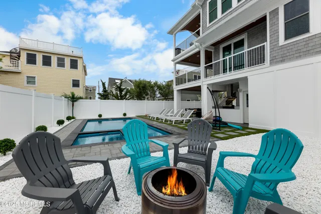 $3,850,000 | 18 Mea Lane, Beach Haven, NJ 08008