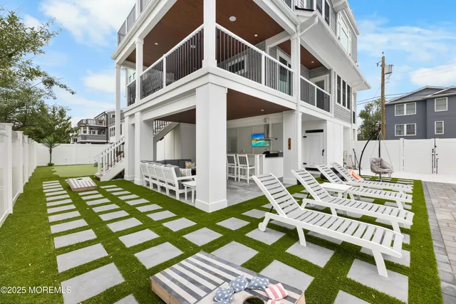 $3,850,000 | 18 Mea Lane, Beach Haven, NJ 08008