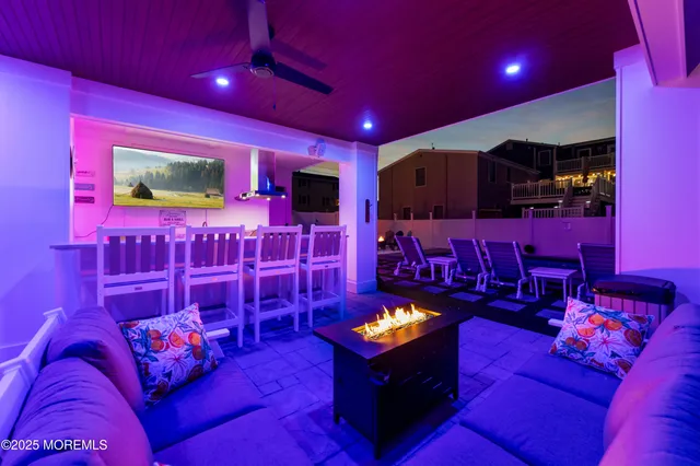 $3,850,000 | 18 Mea Lane, Beach Haven, NJ 08008