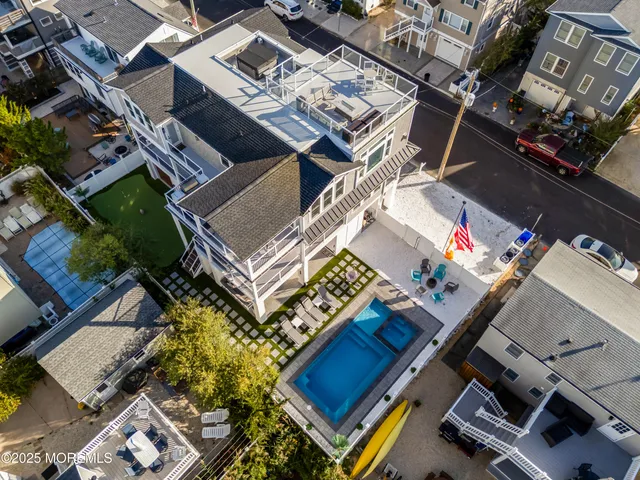 $3,850,000 | 18 Mea Lane, Beach Haven, NJ 08008