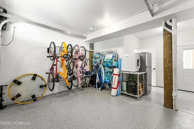 $3,850,000 | 18 Mea Lane, Beach Haven, NJ 08008