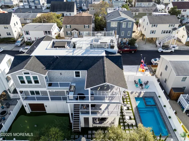 $3,850,000 | 18 Mea Lane, Beach Haven, NJ 08008