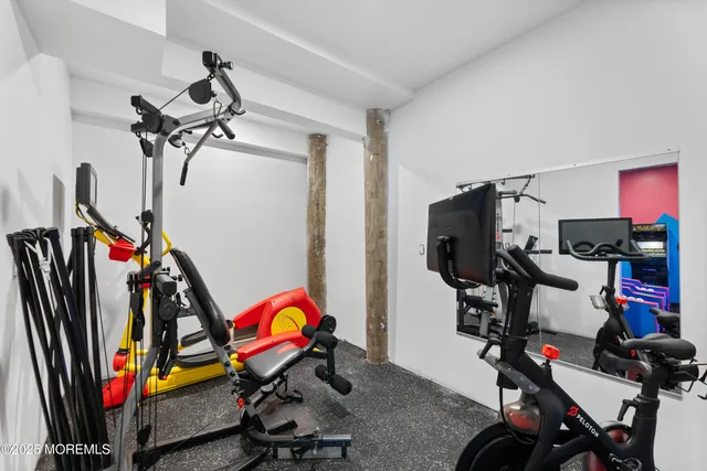 $3,850,000 | 18 Mea Lane, Beach Haven, NJ 08008