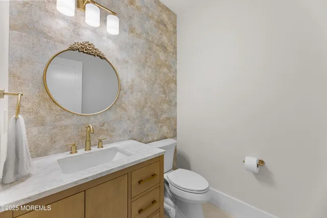 $3,850,000 | 18 Mea Lane, Beach Haven, NJ 08008