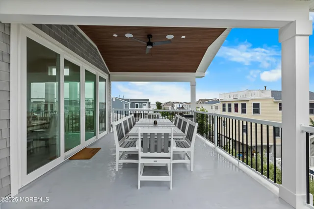 $3,850,000 | 18 Mea Lane, Beach Haven, NJ 08008