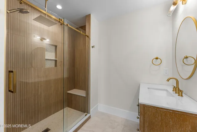 $3,850,000 | 18 Mea Lane, Beach Haven, NJ 08008