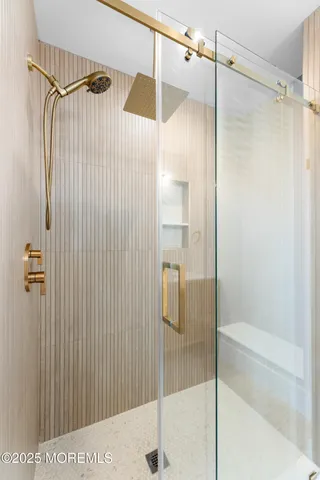 $3,850,000 | 18 Mea Lane, Beach Haven, NJ 08008