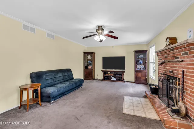 $899,000 | 70 Desai Court, Freehold, NJ 07728