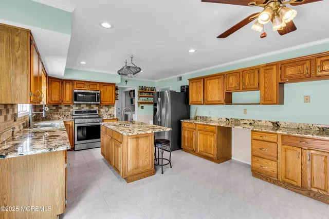 $899,000 | 70 Desai Court, Freehold, NJ 07728