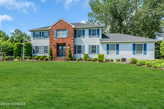 $899,000 | 70 Desai Court, Freehold, NJ 07728