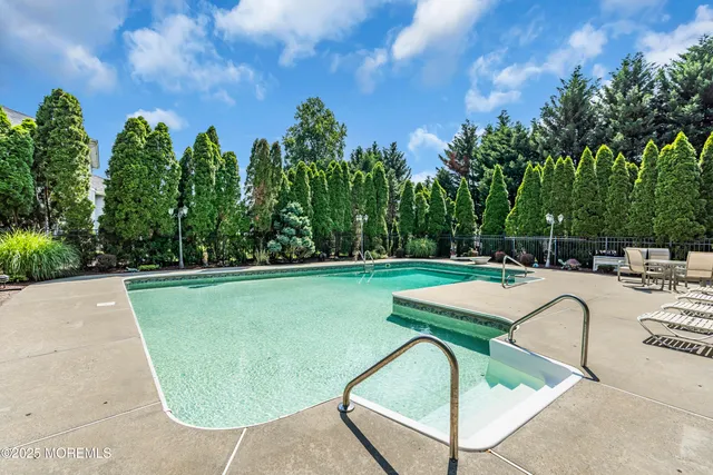 $899,000 | 70 Desai Court, Freehold, NJ 07728