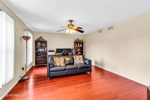 $899,000 | 70 Desai Court, Freehold, NJ 07728