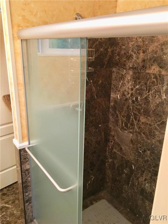 82 Waldheim Park Allentown, PA 18103 - Photo 10 of 22 a bathroom with a shower