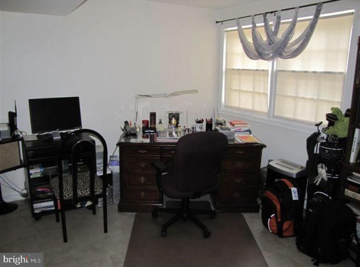 6002 Meriwether Lane Springfield, VA 22150 - Photo 14 of 28