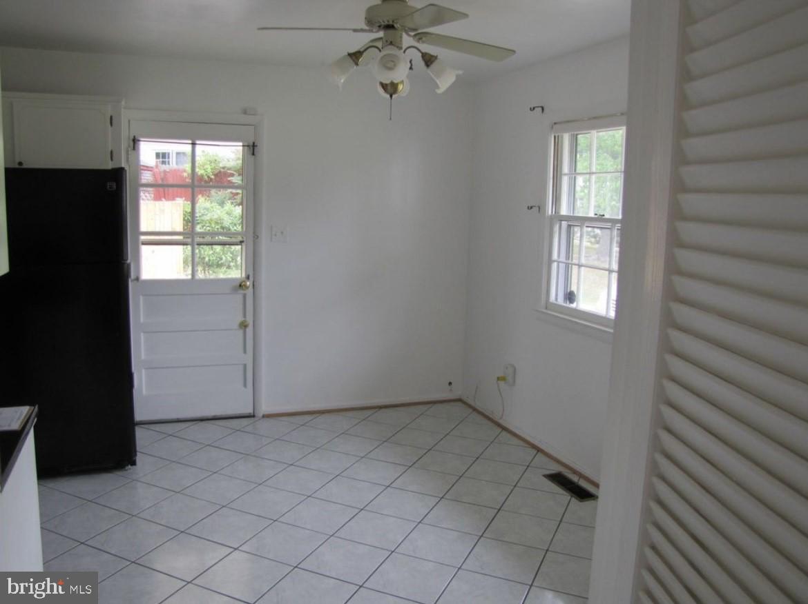 6002 Meriwether Lane Springfield, VA 22150 - Photo 22 of 28