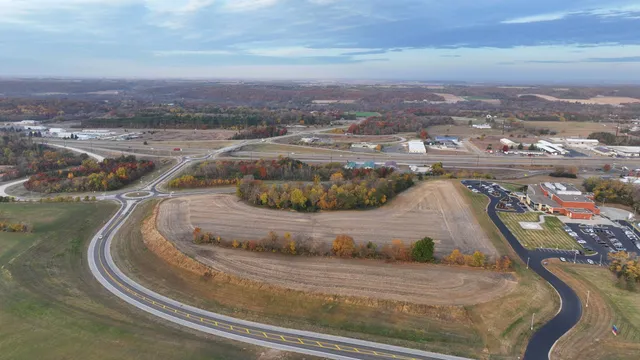 $1,450,000 | 24 County 24 Boulevard, Cannon Falls, MN 55009