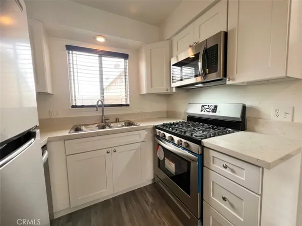 $2,850 | 9912 Continental Drive, Huntington Beach, CA 92646